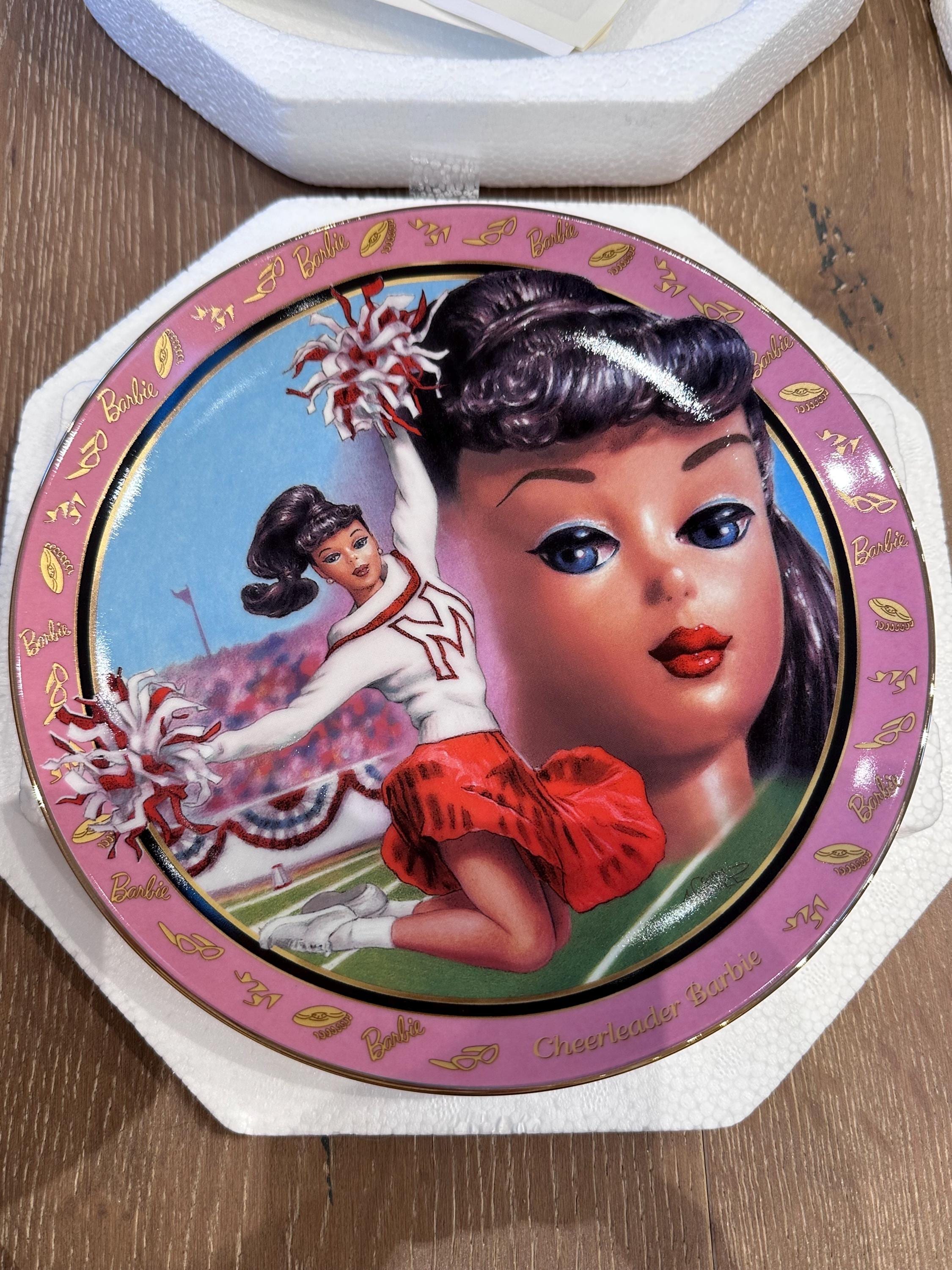 1997年バービーBarbieヴィンテージ 皿プレート限定コレクション 【公式 