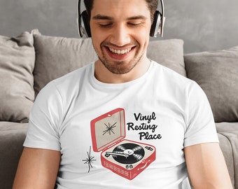 Vinyl Resting Place Retro Record Player Pop Cotton Unisex Tee T-shirt