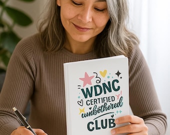 We Do Not Care Club-dagboek met harde kaft | WDNC-ontwerp | Creatief schrijven, zelfzorg, cadeau-idee, notitieboeken voor dames