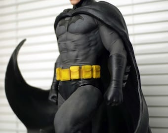 Batman on Bat Signal Resin Statue | 1/6 & 1/8 Scale | Hand-Painted DC Hero Display | Highly Detailed Collectible