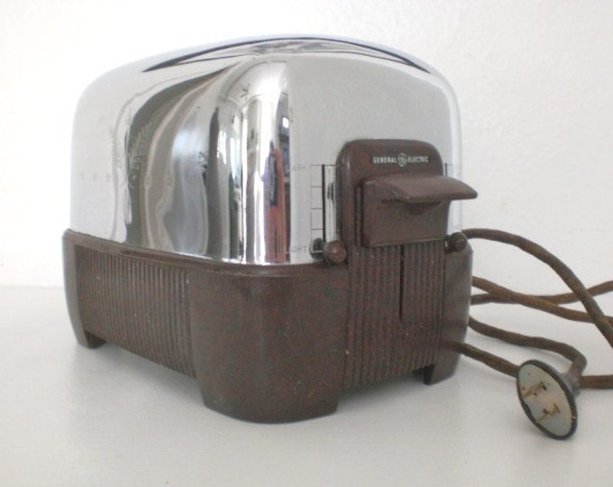 Vintage General Electric Toaster 1940's Brown Bakelite Etsy