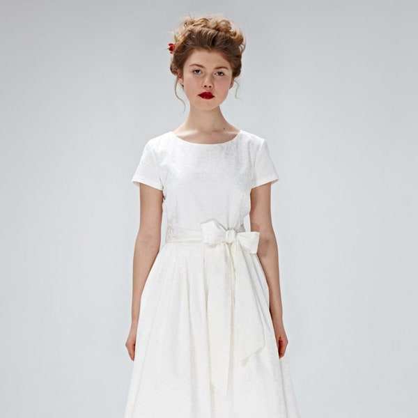 Vestido de novia modesto-Vestido de novia estilo vintage-Vestido blanco-Vestido de novia corto-Vestido de novia de 1950-Vestido de novia Jacquard blanco por la señora Pomeranz