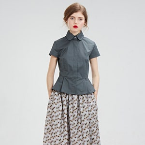 Women Gray Shirt, Summer Top, Collar Top, Short Sleeve Top, Elegant Shirt, Ruffle Shirt, 1950's Shirt, Minimalist Clothing, Summer Shirt image 1