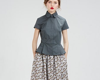 Women Gray Shirt, Summer Top, Collar Top, Short Sleeve Top, Elegant Shirt, Ruffle Shirt, 1950's Shirt, Minimalist Clothing, Summer Shirt