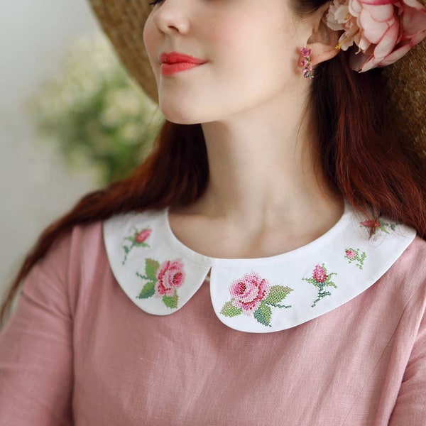 Col détachable avec broderie rose point main - Colliers brodés amovibles Peter Pan pour femme - Vêtements floraux de style vintage des années 1950
