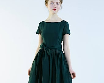 Wedding Guest Dress, Silk Dress, Green Dress, Midi Dress, 1950's Dress, Modest Bridesmaid Dress, Pleated Dress, Vintage Style Dress, VLV