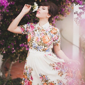 Bloemen trouwjurk, alternatieve trouwjurk, Boho trouwjurk, Midi jurk, wollen jurk, eenvoudige trouwjurk, bloem trouwjurk