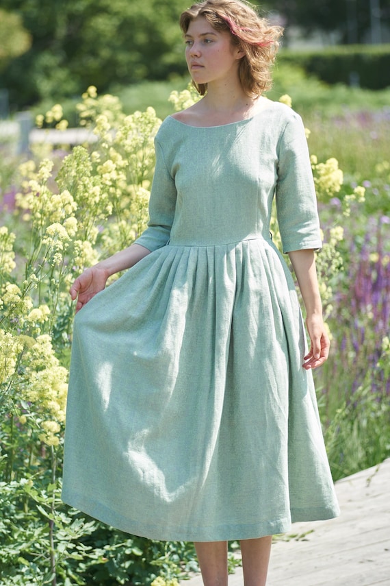 chinese dress ladies MARY 18