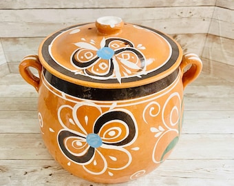 Olla de Barro Decorada con Tapa Clay Pot with lid Fits Up 128 Fluid Ounces Terracota Pot