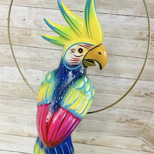 Mexican Exotic Ceramic Bird on a Perch Pajaro Mexicano de Ceramic en Aro