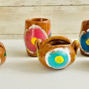 3 Mini Cantaritos de Barro  and 3 Mexican Canastas for Tequila Shots or Hot Tea Mini Tequileros and 3 Mexican Baskets
