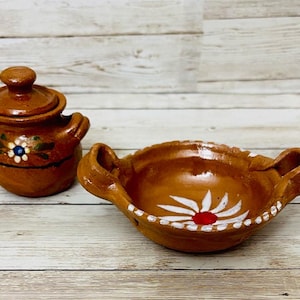 Mexican Terra Cota Salt Shaker and Casserole Handmade Barro Pottery Set Salero de Barro Mexicano y Cazuelita Artesanal