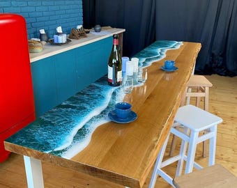 Mesa consola de resina y madera Blue Ocean - Patas de metal blanco /