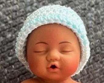 Modello: Cappello all'uncinetto per bambole da 2,5 pollici