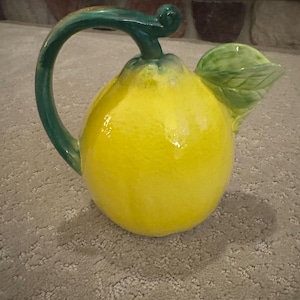 Haldon Group Vintage citronformad lemonadkanna Studio Keramik Signerad 1981