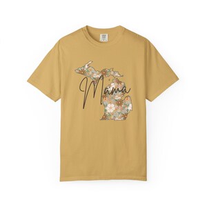 Michigan Mama Unisex Garment-Dyed T-shirt