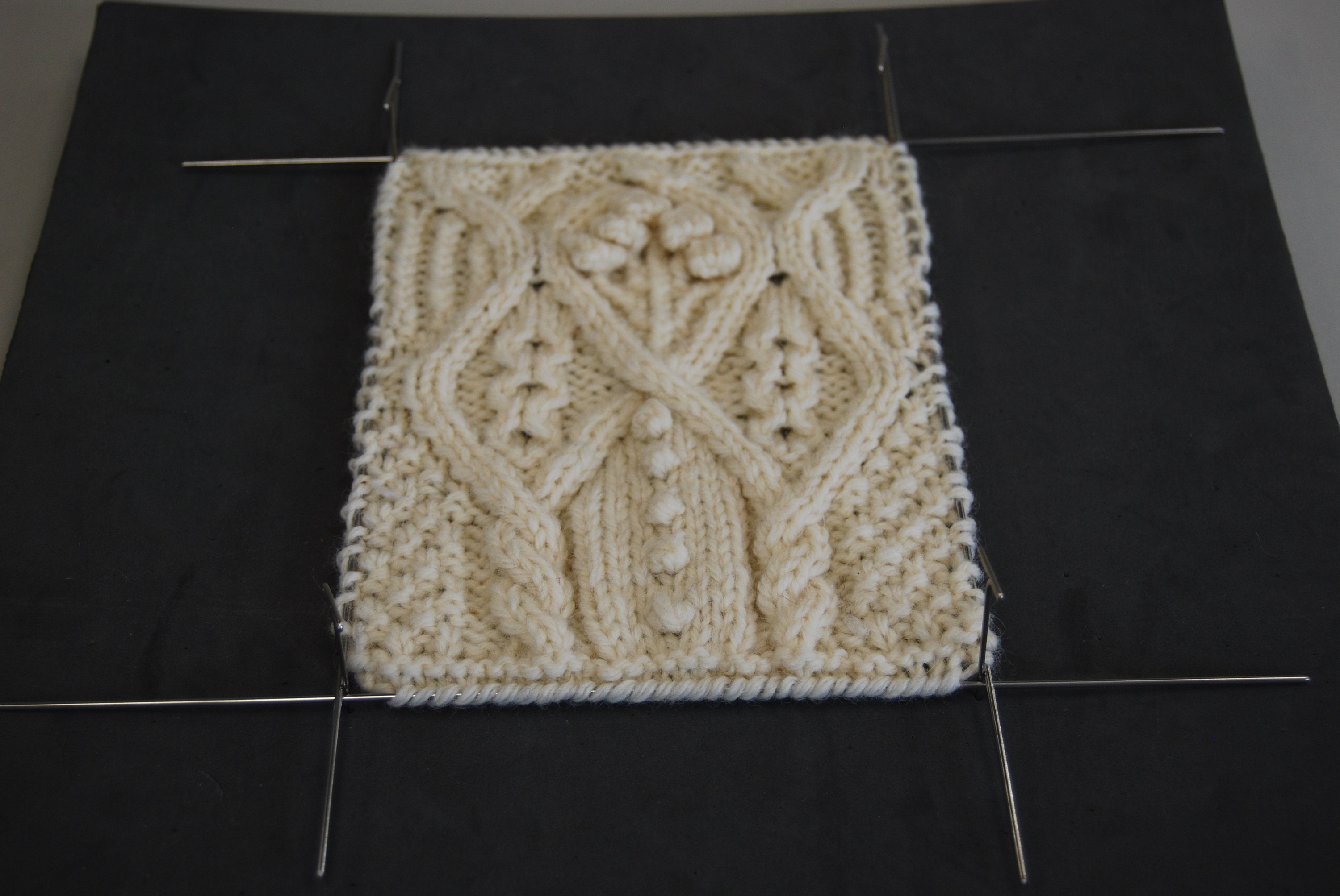 Knitting Gauge Swatch Blocking Wires Set of Four, Knitting Blocking