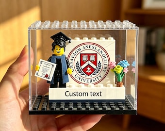 Mini-figurine de remise des diplômes personnalisée souvenir de la promotion 2026 avec cadeau de présentation Logo de l'école personnalisé nom de la photo