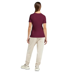Women&#39;s Relaxed T-Shirt