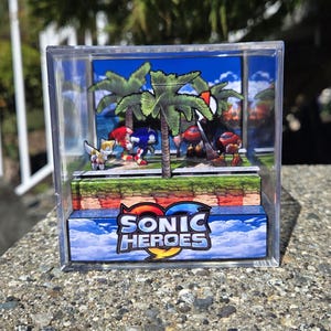 Sonic Heroes Diorama Cube: Handmade Papercraft