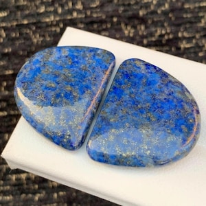 Par de cabujones de lapislázuli natural con forma elegante, conjunto de piedras preciosas azul intenso a juego para la fabricación de pendientes y colgantes, par de rodajas de lapislázuli.