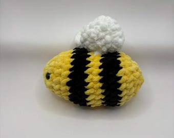 Crochet Biene Plüschtier - handgemachte Amigurumi Biene, süßes Kuscheltier, Hummel Spielzeug, Cottagecore Geschenk, Bienenliebhaber Plüsch