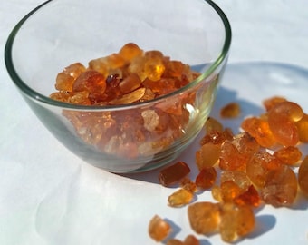 Gomme arabique naturelle : gomme d'acacia de qualité alimentaire pour l'art et les cosmétiques