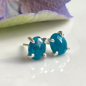 Neon Blue Apatite Stud Earrings: Sterling Silver Rose Cut Gemstones