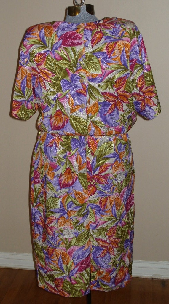 Vintage Tropical Print with a Sash - image 5