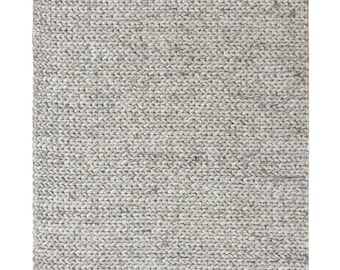 Handwoven Chunky Wool Dhurrie Rug: Light Grey Braided Texture, 9x12 Eco-Friendly Carpet