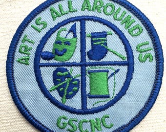 Vintage 1980s Girl Scout Patch - Art is All Around Us - Council Event Patch - Girl Scouts Nation's Capital GSCNC - Arts & Crafts Theme