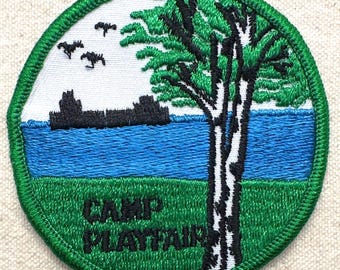 Vintage 1970s Girl Scout Patch:  Camp Playfair - Michigan
