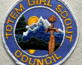 Vintage Girl Scout Council patch: Totem GS Council (Obsolete) - Washington