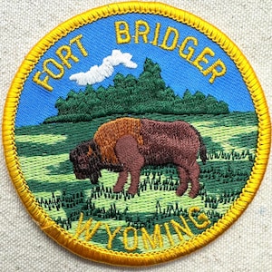 Travel Patch - Fort Bridger Wyoming Patch – Bison & Landscape Embroidered Souvenir Applique – DIY Craft Supply
