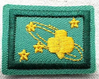 Vintage 2000s Girl Scout Uniform Patch: Sign of the Star - Junior Insignia