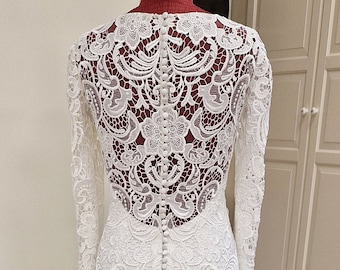 Long Sleeve Lace Wedding Dress, In Stock Size M Winter Wedding Dress with Soft V-neckline and See-through Lace Back | AUDREY GOWN