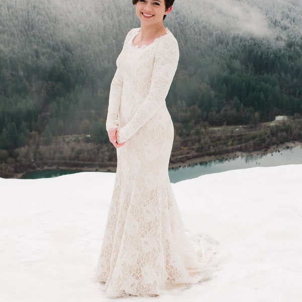Winter Wedding Dress, Lined Lace Wedding Dress, Modest Wedding Dress, LDS Wedding Dress, Simple Wedding Dress with Long Sleeves and Lining