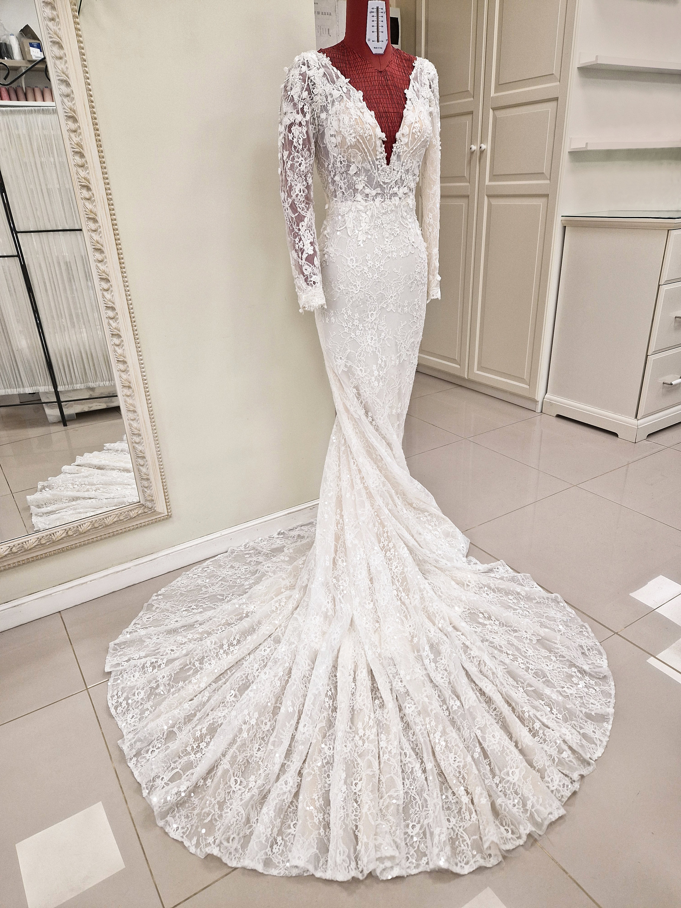 knee length dresses for ladies Classic Square Neck Mermaid Wedding Dress with Embroidered Long Sleeve –  Ludyne Yuceed main image 0