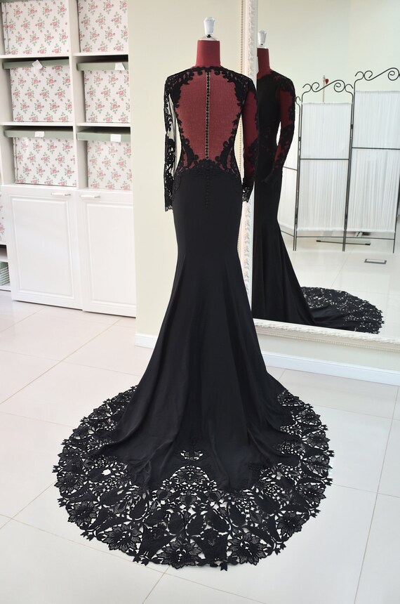 Floral Lace Black Wedding Dress With Deep V-back, Black Lace Bridal Dress  Long Sleeves Plus Size Botanical Floral Wedding Dress Rosaleen -  Canada