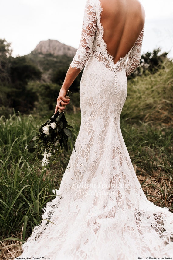 Lace Wedding Dress, Open Back Wedding Dress, Low V-back Dress, Boho Wedding  Dress, Bohemian Wedding Dress, Wedding Dress with Sleeves