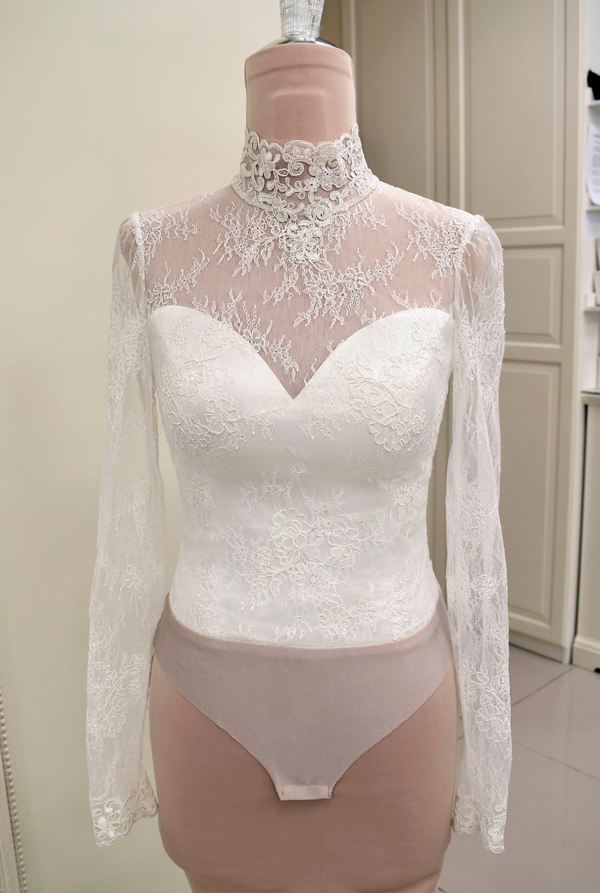 Bridal Bodysuit, Wedding Bodysuit, Lace Wedding Bodysuit, Bridal Separates,  Wedding Lace Top, Wedding Bodysuit With Long Sleeves 