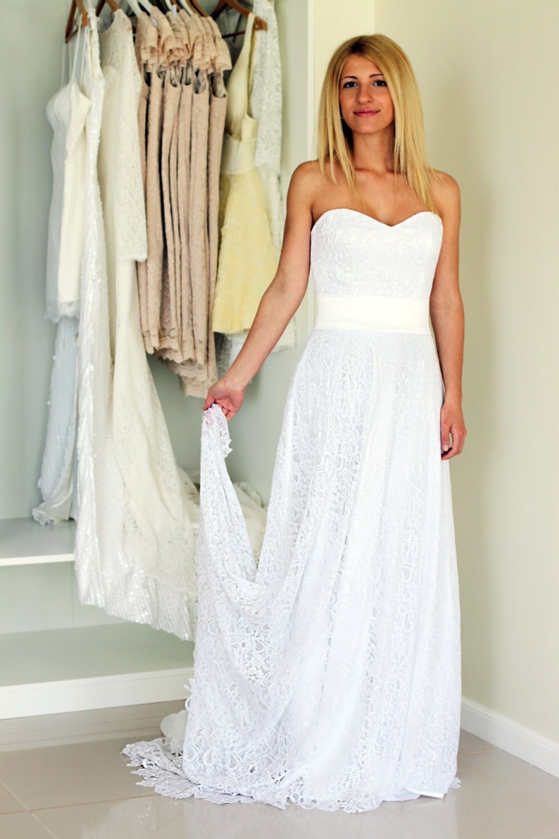 samples of lace gown