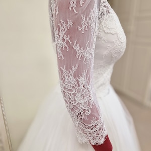 Wedding Dress Lace Topper, V-neckline Lace Wedding Bolero, Bridal ...