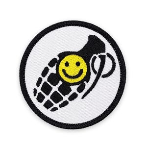 Parche de la sonrisa con granada de Bad Company: para coser, planchar o con velcro.