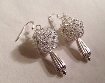 Silver Earrings - Bridesmaid Earrings - Wedding Earrings - Dangle Jewelry Elegant Jewellery Beaded Luxe