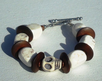 White Turquoise Bracelet - Turquoise Jewelry - Day of the Dead - Sugar Skull Jewellery - Mexican Holiday - Brown Wood - White Gemstone  B-77