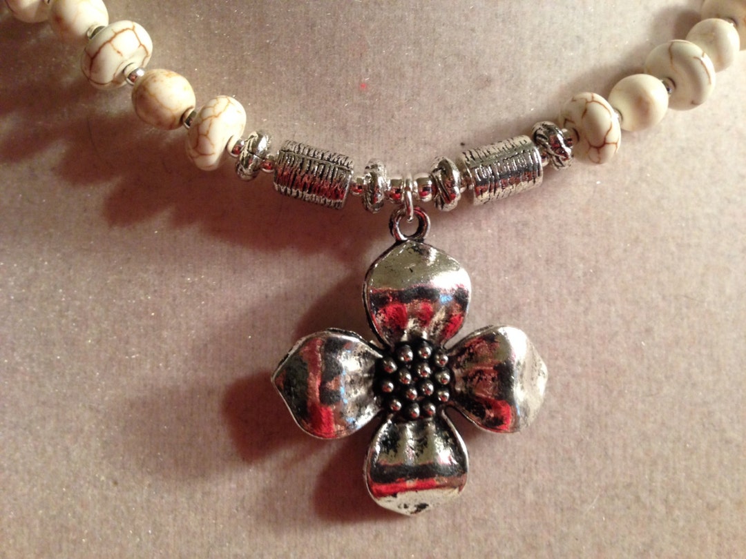 White Turquoise Necklace - Silver Chain Jewelry - Flower Pendant ...