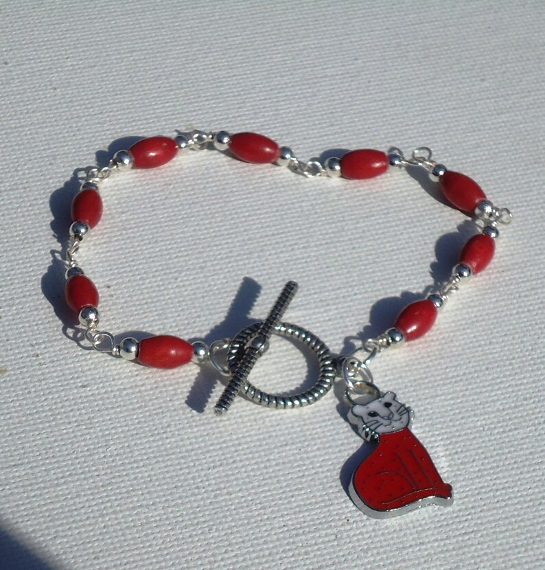 Red Bracelet Cat Charm Jewellery Silver Jewelry White Fashion Wire Wrapped Wood B-82 image 2