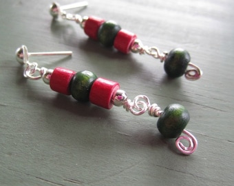 Red and Green Earrings - Silver Jewelry - Christmas Jewellery - Studs - Unique - Dangle - Wood - Beaded