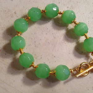 Green Bracelet - Gold Jewelry - Charm Jewellery - Flower - Chunky - Fashion - Beaded